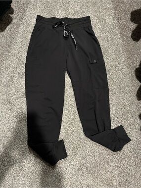 Med Couture scrub pants